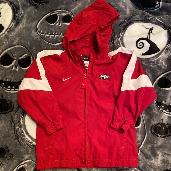 Kids Nike Arkansas Razorbacks Windbreaker/Rain Jacket - Picture 1 of 2
